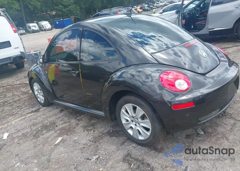 2010 Volkswagen New Beetle 2.5L из США, поврежденный, VIN 3VWRW3AG3AM026588